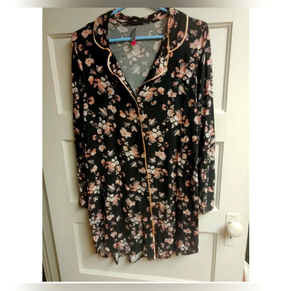 Floral button down long sleeved nightgown
